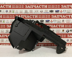Дефлектор радиатора правый Toyota 16691-36150