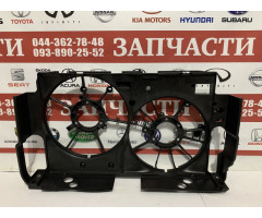 Диффузор радиатора Toyota 16711-36210
