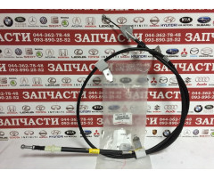 Трос ручника правый Toyota 46420-02121