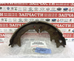 Колодка стояночного тормоза Toyota 46540-60050