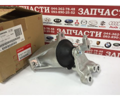 Подушка двигателя правая HONDA 50820-SMG-E04