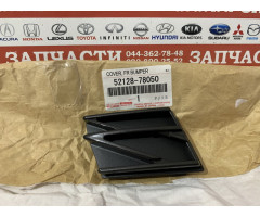 Заглушка в решетке радиатора, левая Toyota 52128-78050