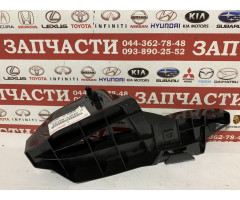 Кронштейн бампера заднего нижний левый Toyota 52156-53040