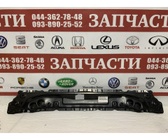 Кронштейн панели передней, нижний Toyota 57104-30090