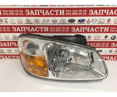 Фара правая Hyundai 92102-2F520
