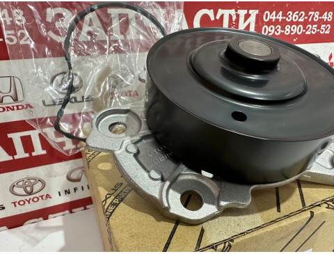 Водяной насос, помпа Toyota 16100-39466