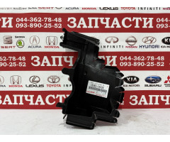 Дифлектор радиатора правый Toyota 16562-24030