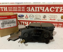 Колодки тормозные задние HONDA 43022-TZ5-A01