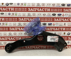 Рычаг передний правый Toyota 48068-08040