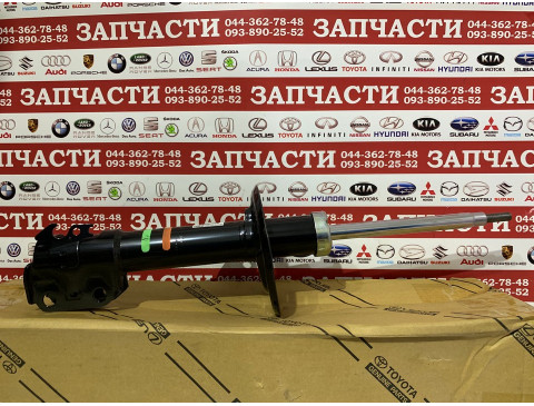 Амортизатор передний правый Toyota 48510-80190