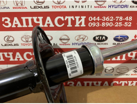 Амортизатор задний правый Toyota 48530-09X90