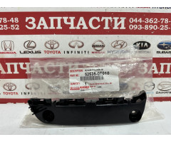 Кронштейн бампера переднего правый Toyota 52535-0T010