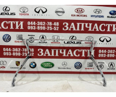 Молдинг решетки радиатора Toyota 52711-53041