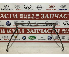 Молдинг решетки радиатора Toyota 53121-53100