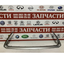 Молдинг решетки радиатора нижний Toyota 53122-76010