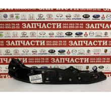 Кронштейн панели передней верхний правый Toyota 53202-78010