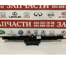 Кронштейн панели передней верхний Toyota 53210-78010