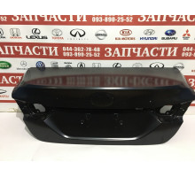 Крышка багажника Toyota 64401-33740