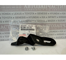 Кронштейн, ремкомплект фары левой Toyota 81194-48170