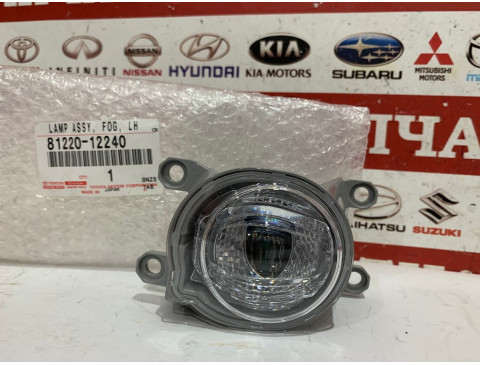 Фара противотуманная левая Toyota 81220-12240