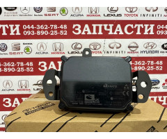 Датчик, радар адаптивного круиз-контроля Toyota 88210-33120